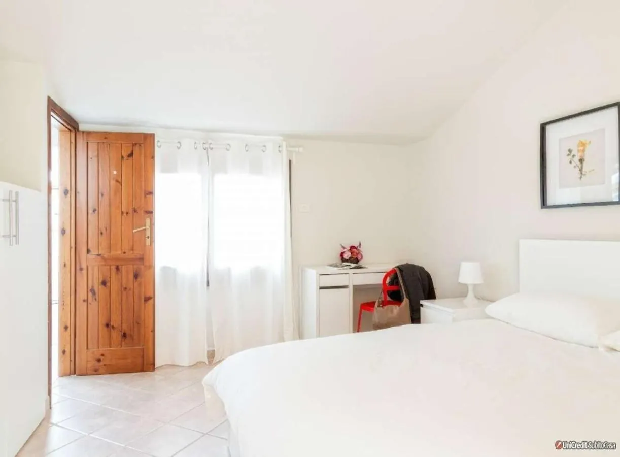 Cefalu Begonie House