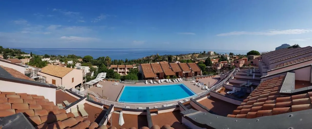 Cefalu Begonie House